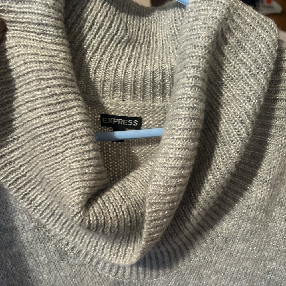 EXPRESS sweater - Size S